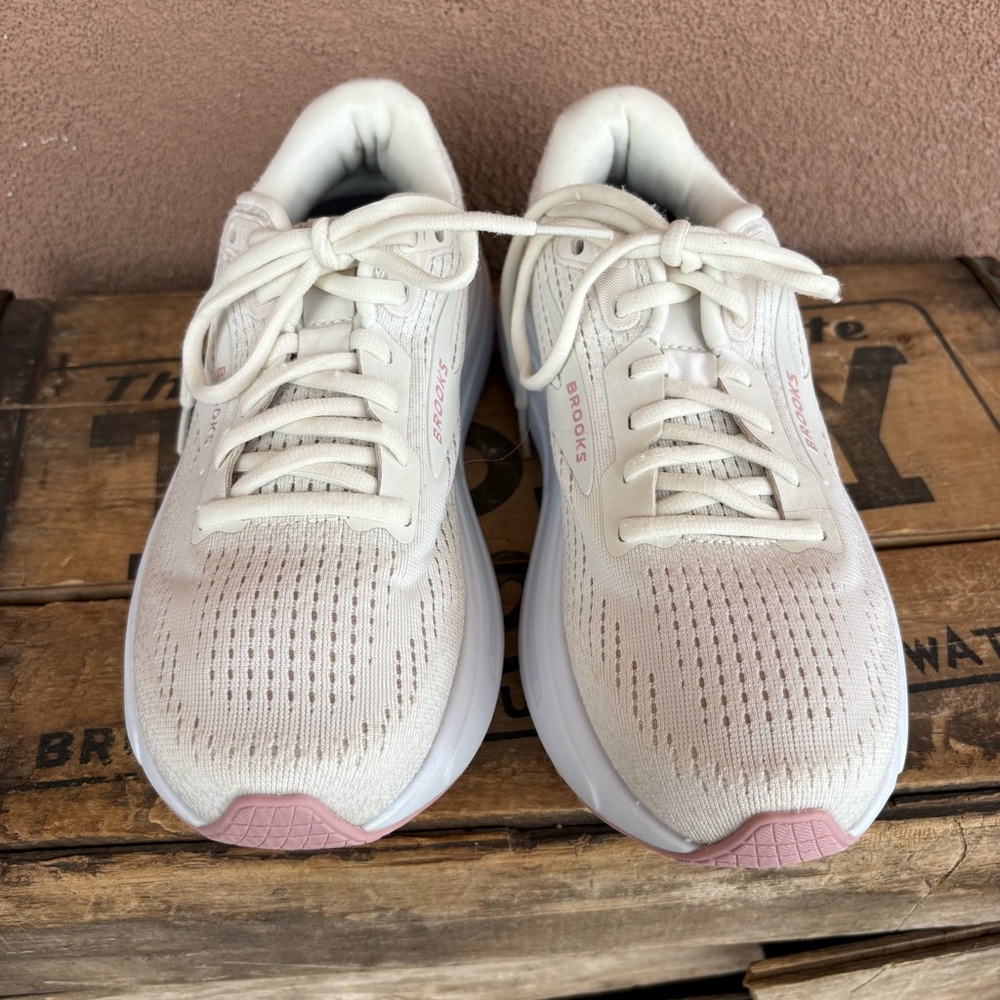 Brooks Ghost Max 2 Women’s Running Shoe - Picture 3 of 10